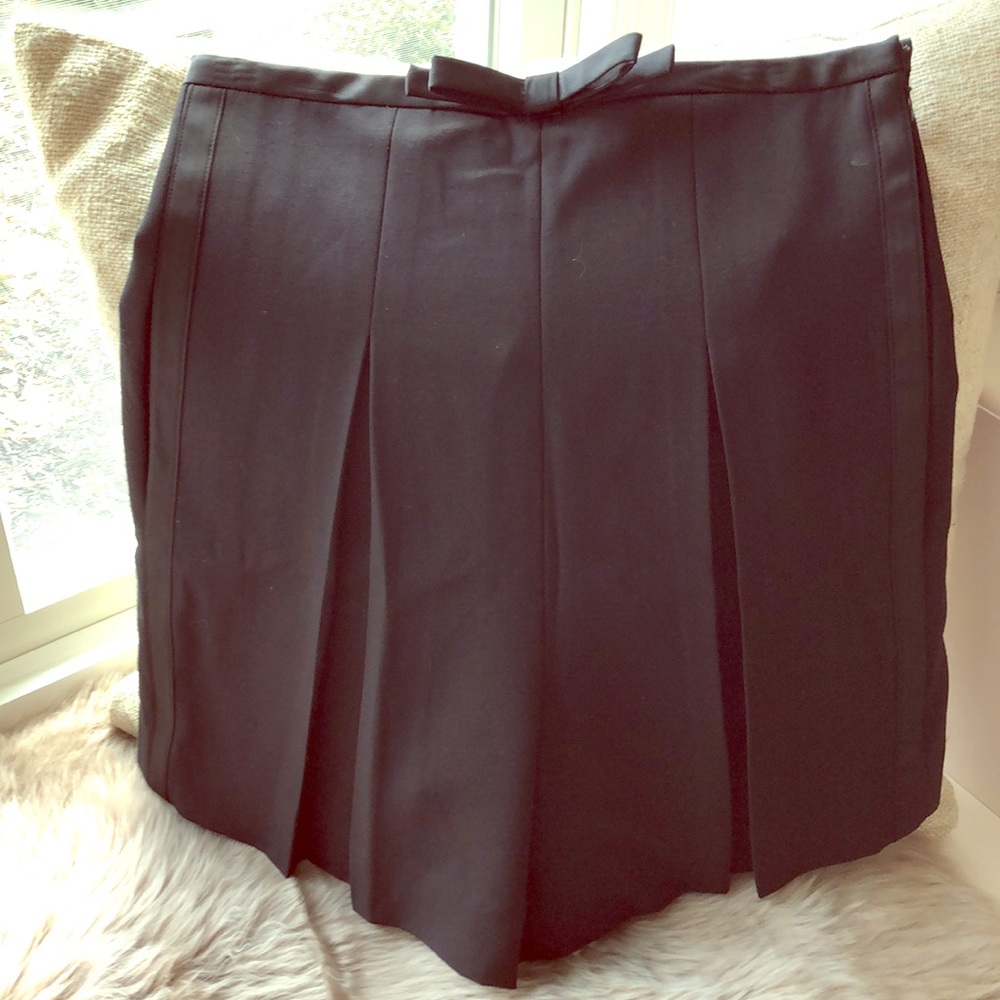 Pleated shorts